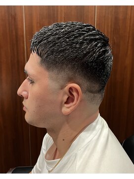 ヒロギンザ 新橋日比谷口店(HIRO GINZA) スキンフェードショート