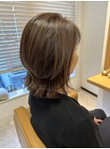 フワッとミディアムスタイル