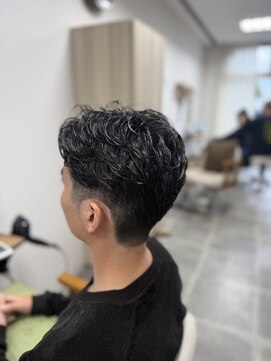 カタチヤマガタ(katachi yamagata) メンズパーマ