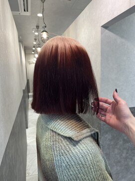 サロウィン 新潟万代店(SALOWIN) ホワイトピンクルーツカラー