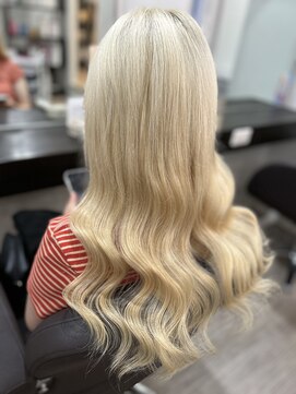 グランディールヘアデザイン(grandir hairdesign) ホワイトブロンド！-Yurika-