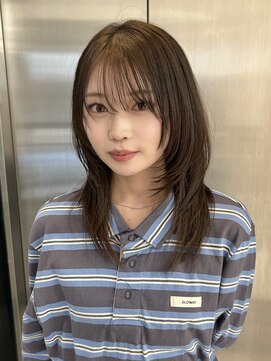 ジョエミバイアンアミ(joemi by Un ami) ★ハッシュカット顔まわりレイヤーウルフミディアムレイヤー