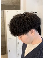 メンズギフト(men's GIFT)&nbsp;マッシュ刈り上げツーブロックツイストスパイラルパーマ