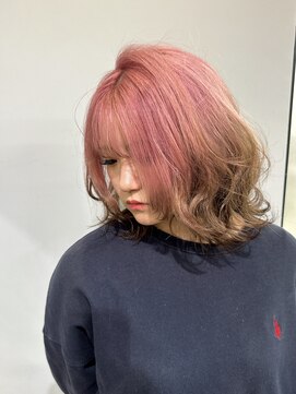 アイトーキョー 名古屋2nd(AI TOKYO) レイヤーカット/ルーツカラー/ピンク/ベージュ/顔周り/栄/矢場町