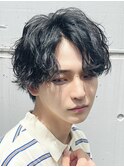 渋谷シャドウパーマメンズカットルーズパーマセンターパートヘア