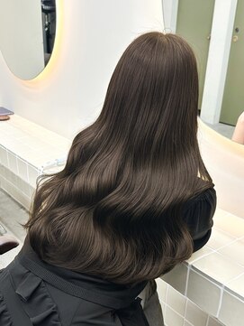アルボ バイ ミラ 心斎橋(ARVO by MILA) 心斎橋/レイヤーカット/ダブルカラー/オリーブベージュ