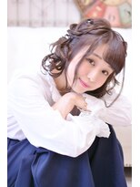 メイズ(MAZE) 【メイズ東中野・鍛原志行】ハートの編み込みツインテール