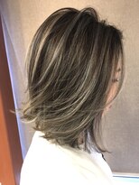 オリ(‘Oli)&nbsp;ハイライト＿プラチナベージュ