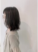 自然な動きとハネ感プラスレイヤーミディアムヘア☆