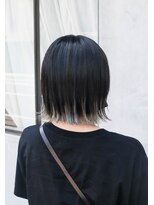 ホワイトルーム(White Room) ショートボブのランダムハイライト