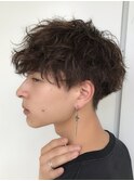 波巻きツイストスパイラルパーマツーブロック刈り上げ