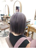 ボブ　ブリーチカラー
