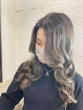 ヘアーワークス ヘルム 渋谷店(HAIR WORKS HELM) 顔まわりレイヤー☆☆☆