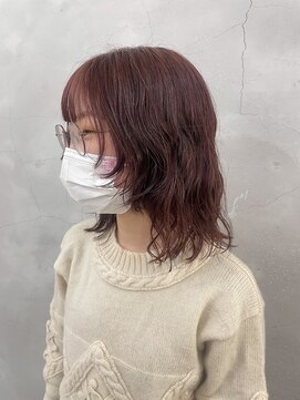 エンドリンク(endlink) 顔まわりレイヤー×ミディアムウルフパーマ