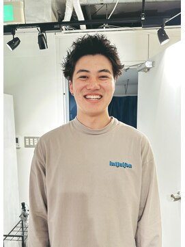 ザ オーダー(THE ORDER) スパイキーショートカットメンズパーマニュアンスパーマ