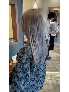 エンカウントバイマハロ 千葉(encount by mahalo) ホワイトシルバー