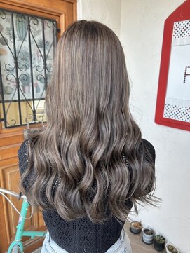 パディントン(Paddington) ハイトーン一番人気♪女子受け抜群のグレージュが可愛すぎる☆