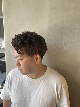 フランクスバーバーリザーブ 人形町店(FRANK’S BARBER RESERVE) ツイストスパイラルパーマ