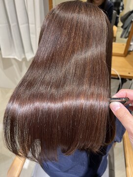 ラヴィエ(RAVIE) 【半田・髪質改善】縮毛矯正/トリートメント/マンツーマン