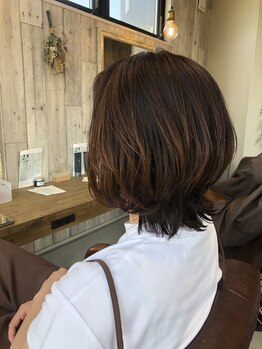 大分では珍しいオーガニックカラー取扱い＊髪に優しい成分配合で、5年後10年後の髪や頭皮も健康的に美しく