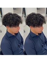 ブライト(BRIGHT)&nbsp;ツイストスパイラルパーマセンターパート