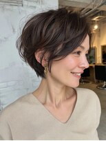 レリーノーブル 西宮北口(RelyNoble)&nbsp;40代大人ショート×上品ツヤ髪[西宮北口/白髪ぼかし]