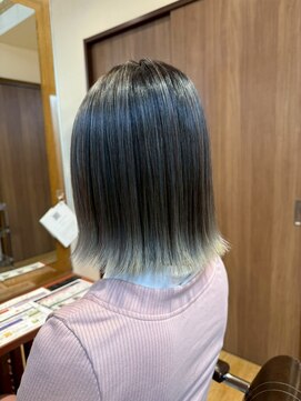 ブリッツ レボ(BLITZ-REVO) 着物ヘア/ダークアッシュ/ミディアムレイヤーカット/柏駅