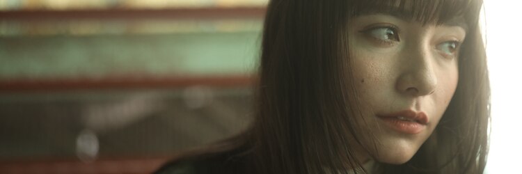 ラリス(Ralis)のサロンヘッダー