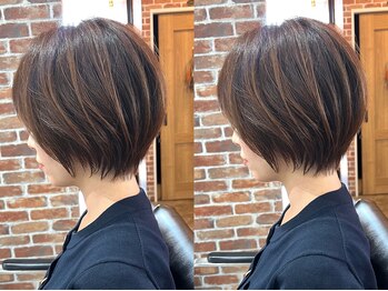 ヴィップルーム(viproom)の写真/［カット+フルカラー+トリートメント￥8800］大人女性の魅力が活きる上品なショート・ボブを［四街道］