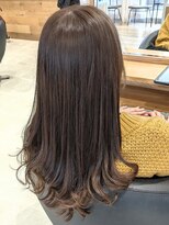 ストーリアエフ カミトザッカ(storia.f kami to zakka)&nbsp;アッシュベージュカラーでオトナ艶髪！
