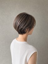 ラベルムバイエーケー(La Belleme by AK) 白髪ぼかし丸みミニボブ