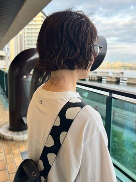 フィルム(FiLMs) ショートボブ/ゆるふわパーマ/透明感ダークブラウン