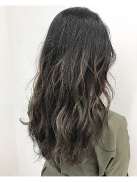 アライブ キチジョウジ(ALIVE Kichijoji) 【ALIVE吉祥寺】グレージュカラーホワイトハイライト◎