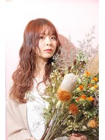 フォレスト(FOREST)&nbsp;フワッとなびく波巻きロングスタイル