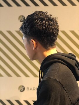 バーバーバー 四谷(BARBER-BAR) 爽やか刈り上げスタイル