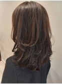 ミディアムレイヤースタイル【30代/40代/50代】Y