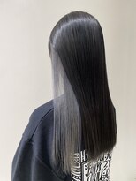 アースコアフュールボーテ 笛吹店(EARTH coiffure beaute)&nbsp;ホワイトシルバーインナーカラー韓国