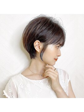ロンド ストラーダ 心斎橋(Lond strada) ショート×ハイライト白髪ぼかし×シルキーベージュ[心斎橋]