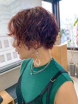 テトヘアー(teto hair) パーマショート、オレンジベージュ、ニュアンスパーマ