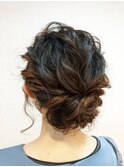 結婚式ヘアセット ルーズシニヨン