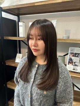 ミツバ(3tuba) ワンカールで可愛いレイヤースタイル