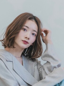 バブー バイ ビューティービースト 沖縄店(ba-boo by beauty:beast Academy) センターパートツヤ髪ニュアンスパーマ小顔カット大人可愛い