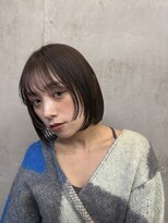 ミニボブ　顔まわりレイヤー　コンパクトボブ