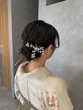 ラニ(Lani) 教員/卒業式/袴ヘアセット