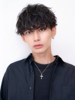 ユウ 渋谷(U)  アッシュブラックマッシュパーマ刈り上げツーブロック