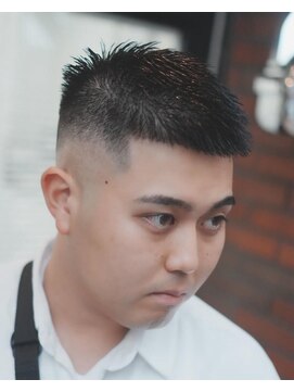 ラフカッターズZ 町田店 クロップ【町田/理容室/床屋/顔剃り/シェービング】