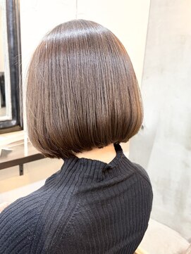 エトネ ヘアーサロン 仙台駅前(eTONe hair salon) 髪質改善カラー×柔らか縮毛矯正で叶う 極上の艶ボブ