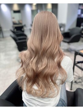 リンドトウキョウ(LINDO TOKYO) 大阪/心斎橋/ハイトーン/ホワイトベージュ