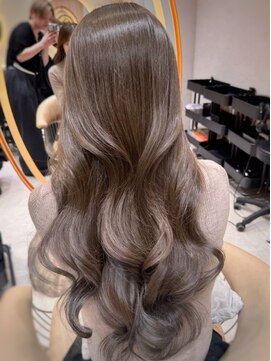 ロンド アンブル 四条烏丸(Lond ambre) 平野実花/グレージュ/オリーブ/ブリーチなし/ダブルカラー