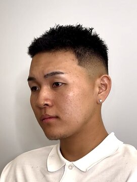 モーリーズバーバーショップ 北浜本店(MORLY’s Barbershop) ビジネスパーソン向けスッキリショート